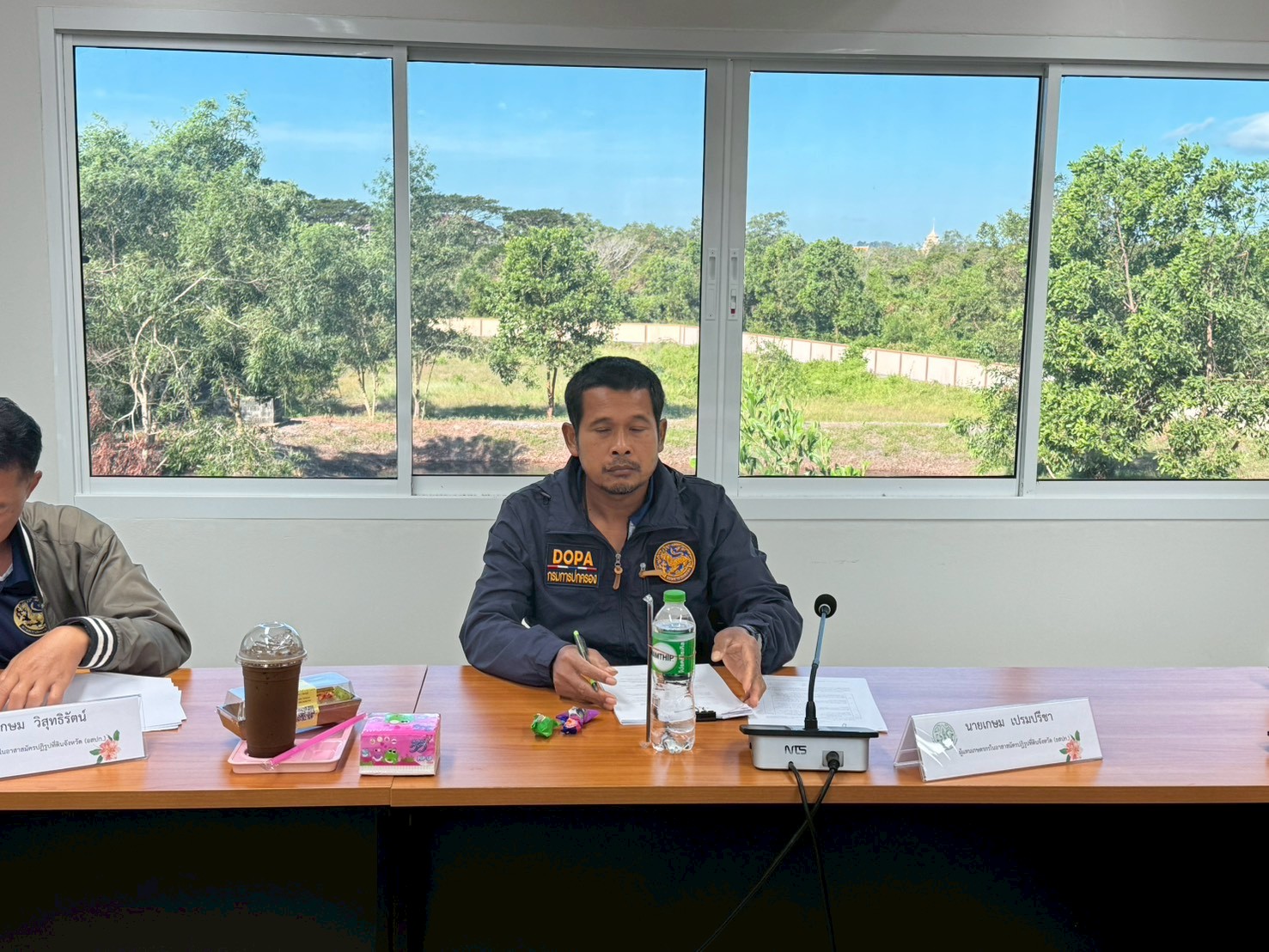 title - ส.ป.ก.จันทบุรี จัด﻿ฝึกอบรมโครงการพัฒนาผู้แทนเกษตรกร กิจกรรมพัฒนาผู้แทนเกษตรกรในเขตปฏิรูปที่ดิน ปีงบประมาณ พ.ศ. 2569 หลักสูตร การเพิ่มทักษะและเพิ่มประสิทธิภาพการดำเนินงานอาสาสมัครปฏิรูปที่ดินเพื่อเกษตรกรรม (อสปก.) โดยจัดฝึกอบรมผ่านทางระบบอิเล็กทรอนิกส์ โปรแกรม Zoom meeting 